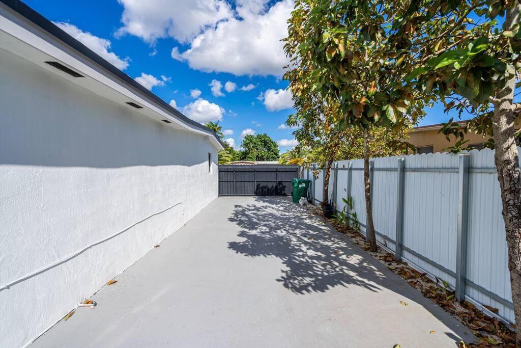 فيلا Casa De Miller Tamiami المظهر الخارجي الصورة